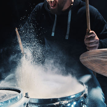  Drums & Percussion 